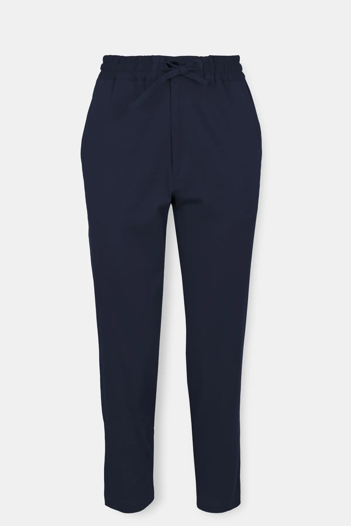 Pantalone sa elastičnim pojasom i učkurom