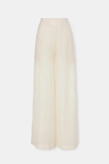 Široke pantalone sa plisiranim efektom 